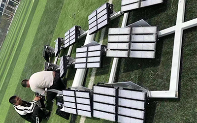 球場(chǎng)燈廠家分析:球場(chǎng)燈使用與安裝注意問題